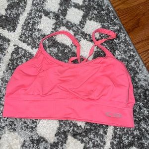 pink sports bra